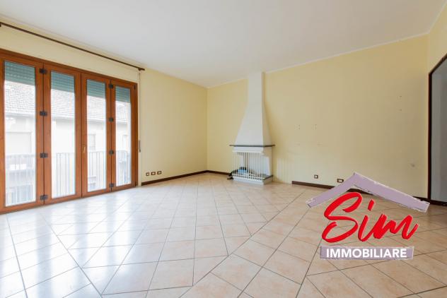 Trilocale in vendita a Novara