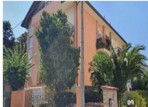 Immobile in asta di 147 m² con più di 5 locali e box auto in vendita a Rimini - Foto 5