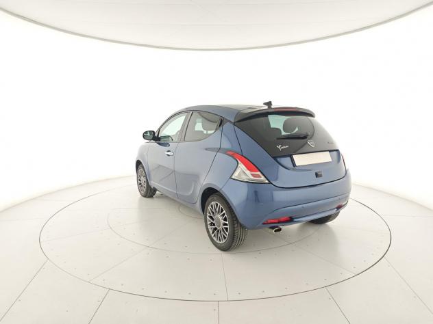 Lancia Ypsilon 1.0 FireFly 5 porte S&S Hybrid Gold Plus - Foto 2