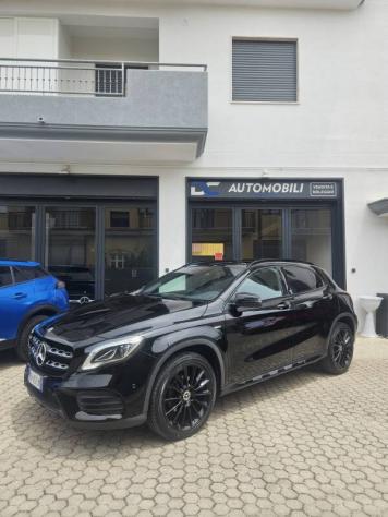 Mercedes Classe GLA 200 d Premium 4matic auto
