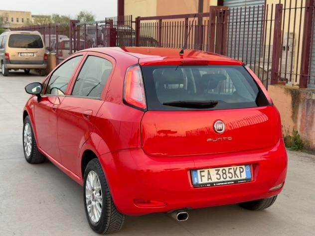 Fiat Punto 1.4 8V 5 porte Easypower Lounge - Foto 5