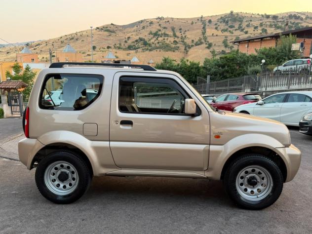 SUZUKI Jimny 1.3 4WD JLX - Foto 4