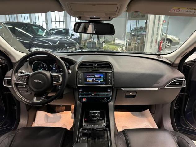 JAGUAR F-Pace 2.0 D 180 CV AWD aut. Prestige - MOTORE NUOVO rif. 23216228 - Foto 8