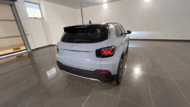 JEEP Avenger SUMMIT 1.2 e-HYBRID Mhev 110CV rif. 24175423 - Foto 4