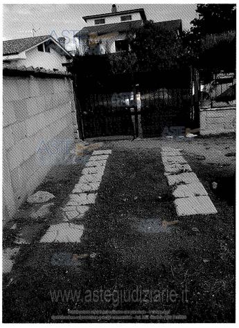 IMMOBILI-IMMOBILE RESIDENZIALE-Via Lecce, 61F - Foto 2