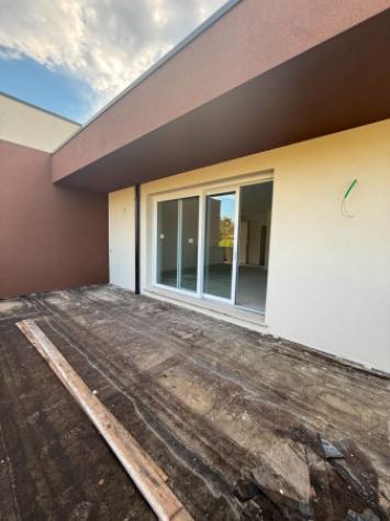 Appartamento di 168 m² con 4 locali e box auto in vendita a Rubano - Foto 8