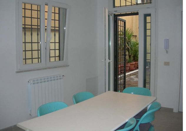 Stanza singola con bagno privato – Metro Furio Camillo - Foto 8