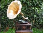 Grammofoni d’Epoca – Il Suono che Racconta la Vita