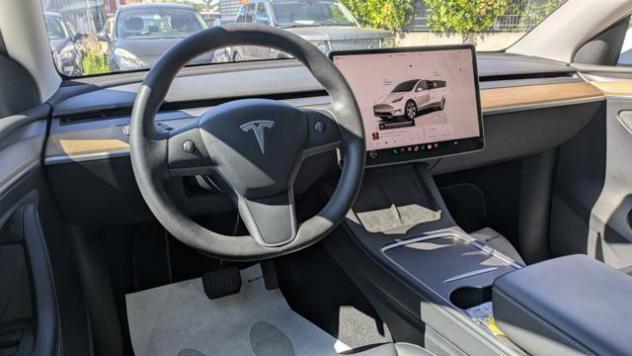 TESLA Model Y Performance Dual Motor awd 350Kw rif. 24144208 - Foto 6