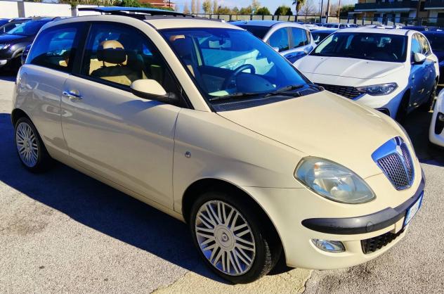 Lancia Ypsilon 1.3 Multijet 16V Platino - Foto 4