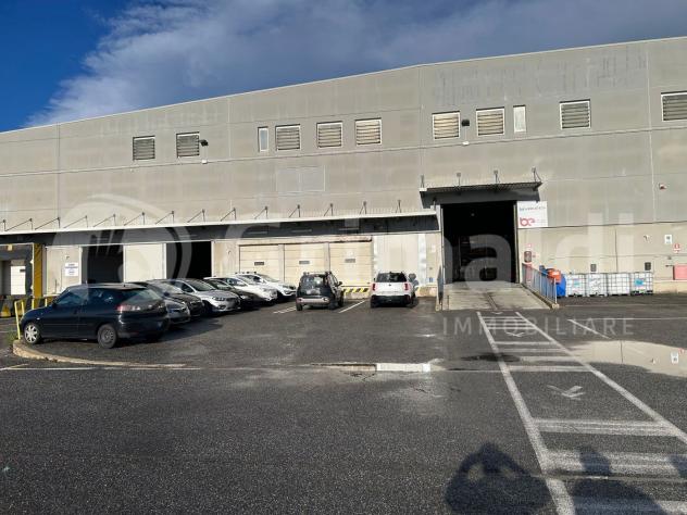 Capannone Industriale - Fiumicino . Rif.: VG08/26VCG