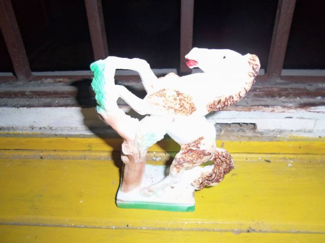 SOPRAMOBILE  CAVALLO BIANCO E MARRONE - Foto 2