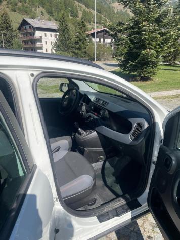 Fiat Panda 0.9 TwinAir Turbo S&S 4x4 - Foto 9