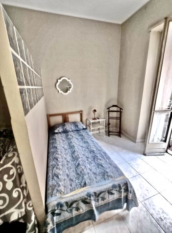 vendesi ampio monolocale in Vanchiglia - Foto 4