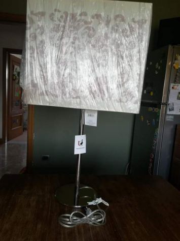 Lampada da tavolo