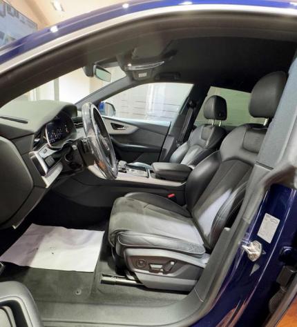 AUDI Q8 45 TDI quattro tiptronic Sport rif. 24162842 - Foto 9
