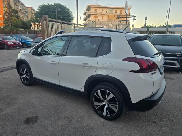 Peugeot 2008 BlueHDi 100 Allure - Foto 8