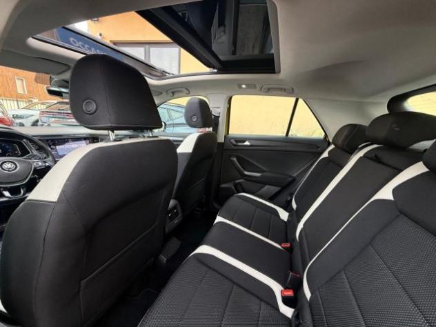VOLKSWAGEN T-Roc 1.5 TSI ACT DSG Advanced BMT TETTO PANORAMICO rif. 23501582 - Foto 9