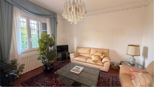 Villa scolo 560 - Splendida Villa Bifamiliare con Ampio Giardino – Ideale per due nuclei familiari! - Foto 16