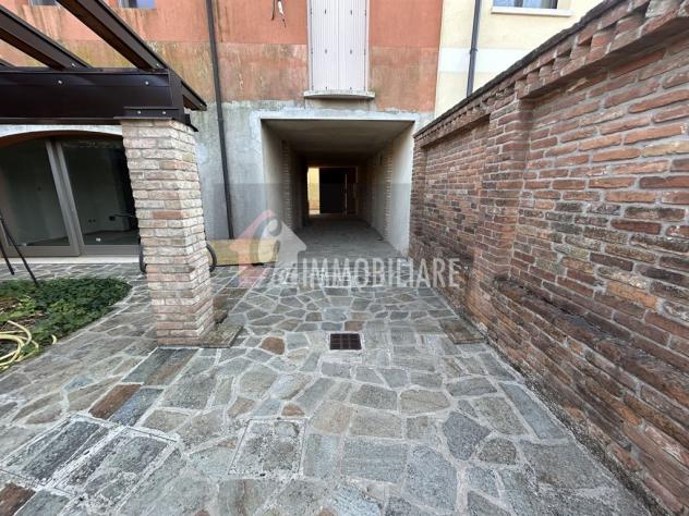 Villa Indipendente Finemente Ristrutturata con Cortile Privato - Foto 8