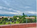 Attico Trilocale Ufficio con terrazzo vista lago!