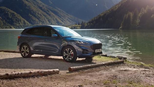 Ford kuga 2012/2023 disponibili ricambi