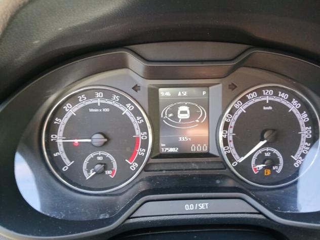 SKODA Octavia 3ª serie Octavia 1.6 TDI CR 115 CV DSG Wagon Executive - Foto 9