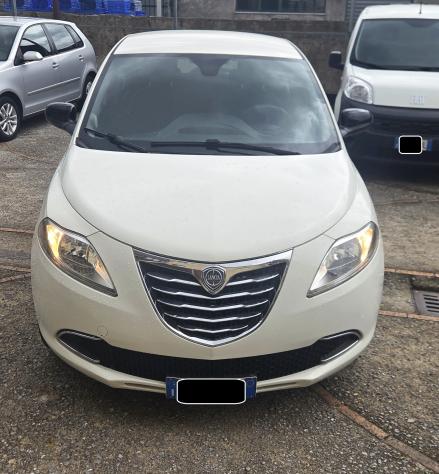 Lancia Ypsilon 1.2 TAGLIANDATA GARANZIA 12 MESI - Foto 2
