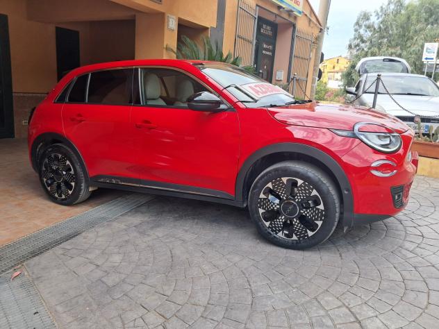 Fiat 600 Hybrid 136 CV DCT MHEV La Prima - Foto 3