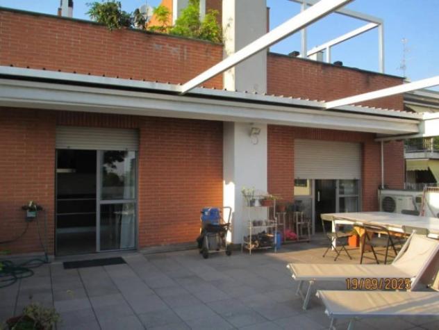 Immobile in asta di 182 m² con più di 5 locali e box auto doppio in vendita a Milano - Foto 8