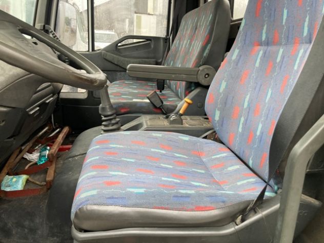 camion iveco eurocargo 75e15 cassone fisso e gru - Foto 6