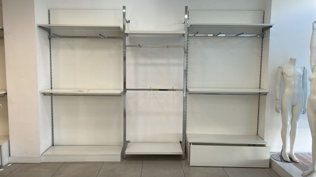 ARREDO CON MONTANTE CROMO SLIM 40598 - Foto 2