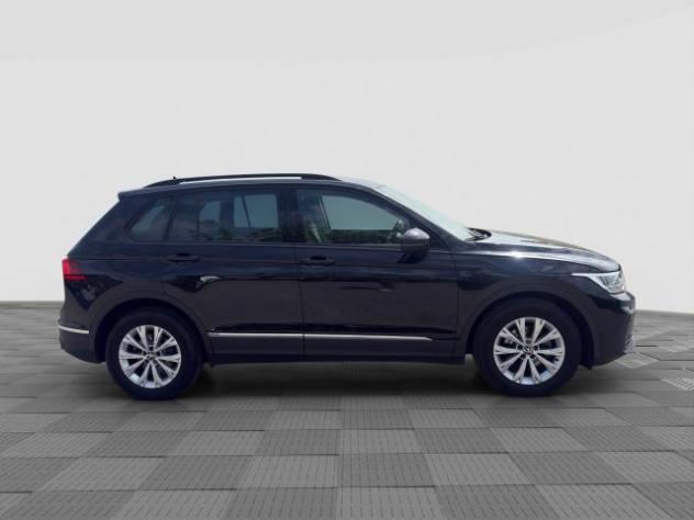 VOLKSWAGEN Tiguan Tiguan 2.0 TDI 150 CV SCR DSG Life rif. 23717261 - Foto 6