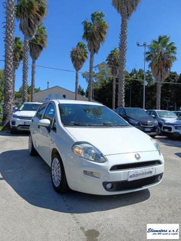 FIAT - Punto - 1.3 MJT II S&S 95 CV 5p. Street - Foto 2