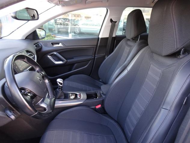 Peugeot 308 II 2018 SW Diesel SW 1.5 bluehdi Allure s&s 130cv - Foto 9