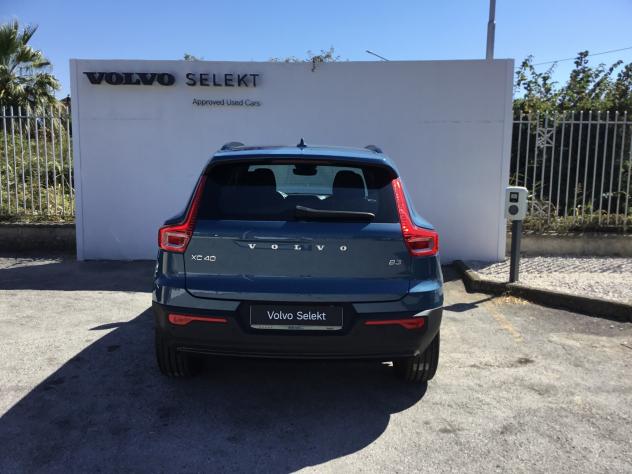 Volvo XC40 B3 automatico Plus Dark - Foto 8