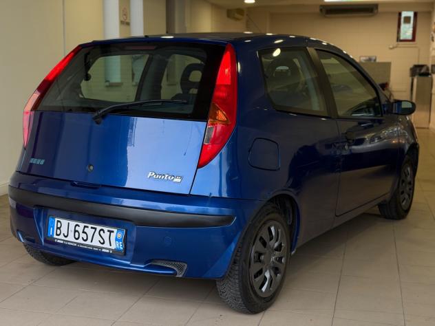 Fiat Punto 1.2i cat 3 porte SX - Foto 3