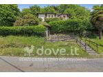 Villa di 90 m² con 3 locali e box auto in vendita a Maccagno con Pino e Veddasca