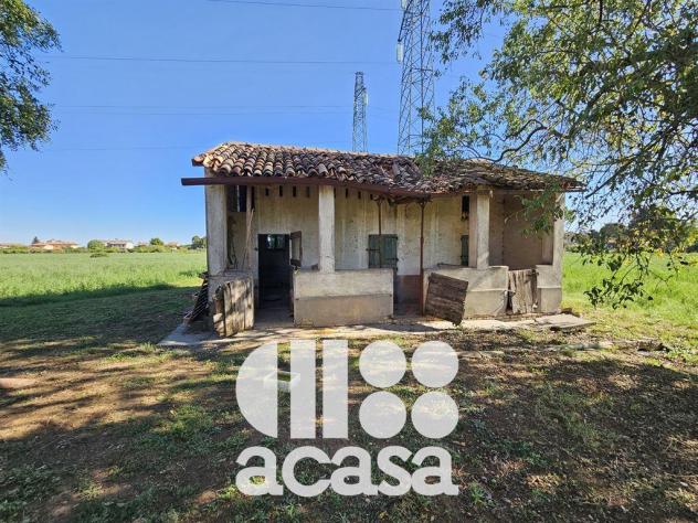 CASA COLONICA VINCOLATA DA RISTRUTTURARE - Foto 8