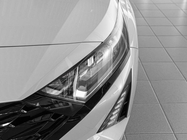 Hyundai i20 NEW MY26 1.0 T-GDI ICC DARK LINE - Foto 6