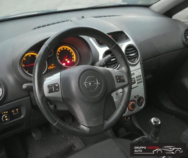 OPEL Corsa 1.3 CDTI 75CV5p. Edition - 2011 - Foto 10