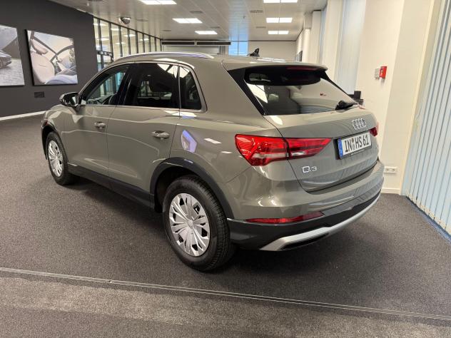 Audi Q3 TFSI 110 kW mHEV S tronic Business Advanced - Foto 7