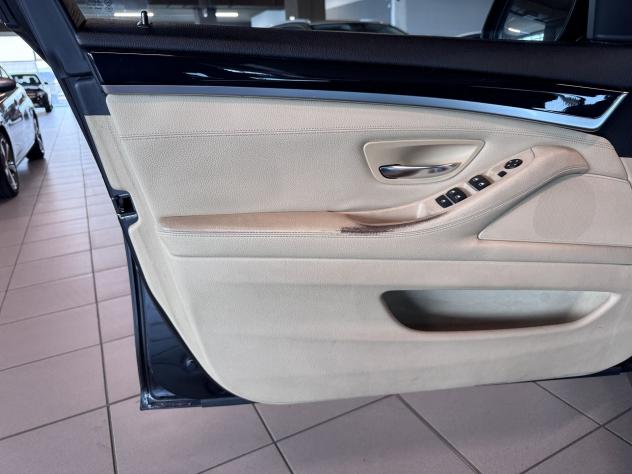 BMW Serie 5 520d Futura - Foto 6