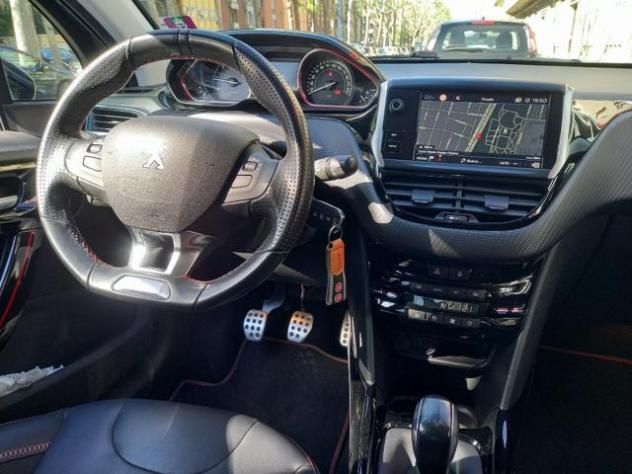 PEUGEOT 2008 BlueHDi 100 S&S GT Line rif. 20732396 - Foto 9