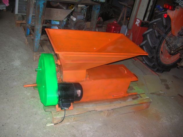 Macinauva/Diraspatrice usata volt 220 monofase - Foto 2