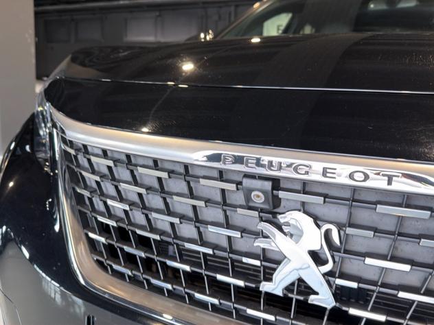 Peugeot 3008 BlueHDI 130 EAT8 S&S GT Line - Foto 9