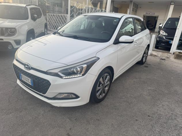 hyundai i20 1.4 crdi 90cv diesel 2016 - Foto 3