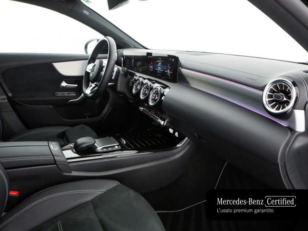 Mercedes-benz A 180d Premium AMG Night Edition Led Ambient - Foto 6