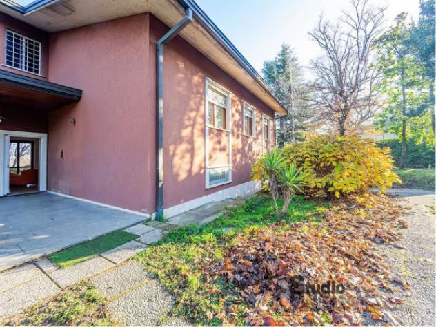 Villa di 260 m² con 5 locali e box auto in vendita a Garbagnate Monastero - Foto 16
