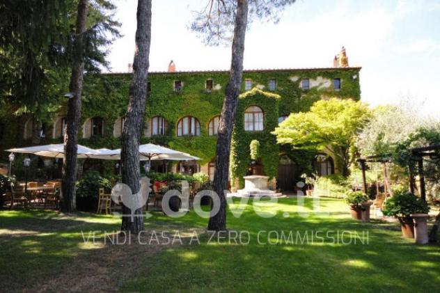 Palazzo / Stabile di 1448 m² con più di 5 locali in vendita a Sarteano - Foto 3